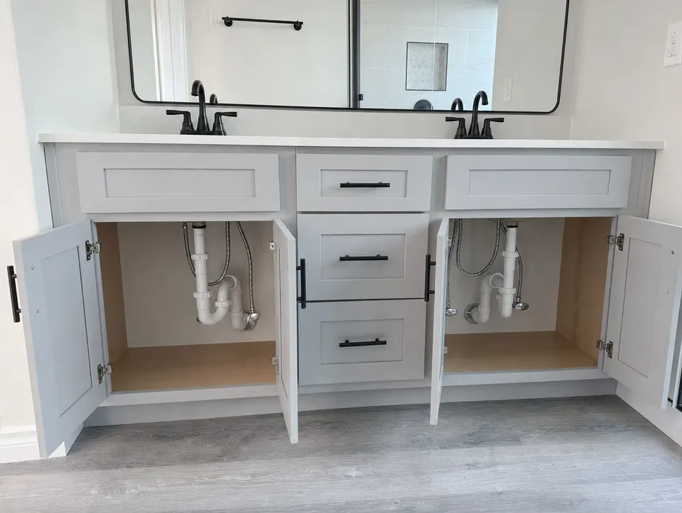 Leaks under the sink, after the repair