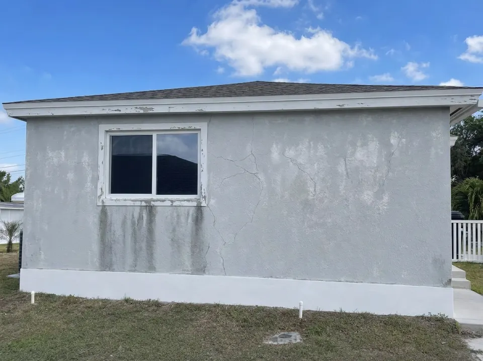 Stucco exteriors, before the repair
